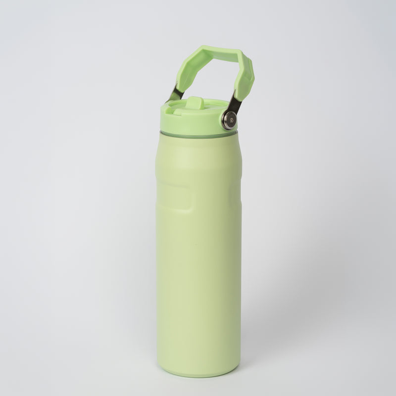 GENERICO 24 OZ FLIP STRAW BOTTLE