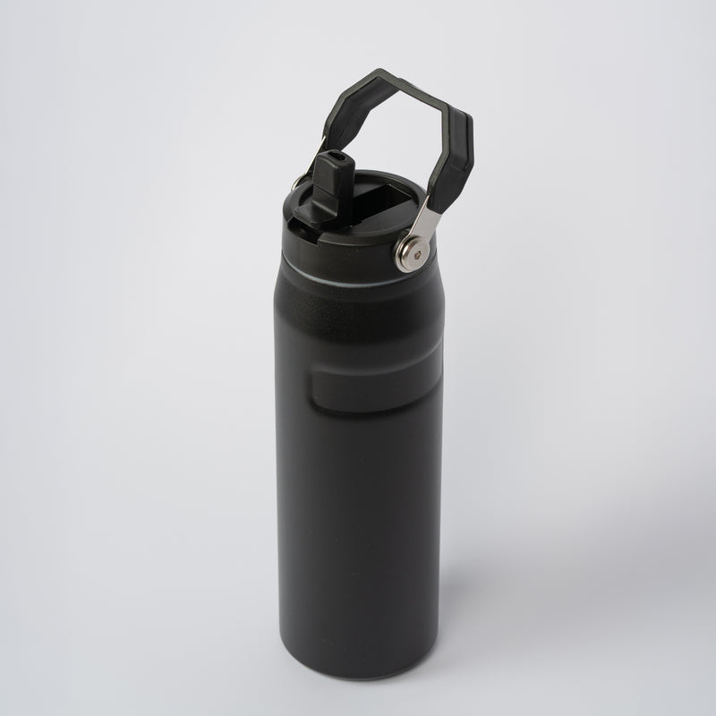 GENERICO 24 OZ FLIP STRAW BOTTLE