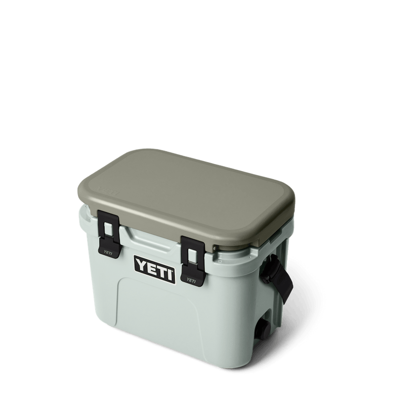 ROADIE® 15 HARD COOLER - RIDGELINE