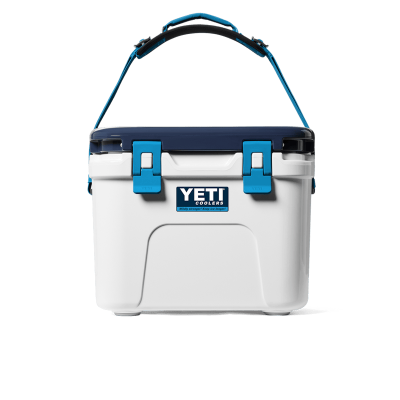 ROADIE® 15 HARD COOLER - WHITE/BLUE