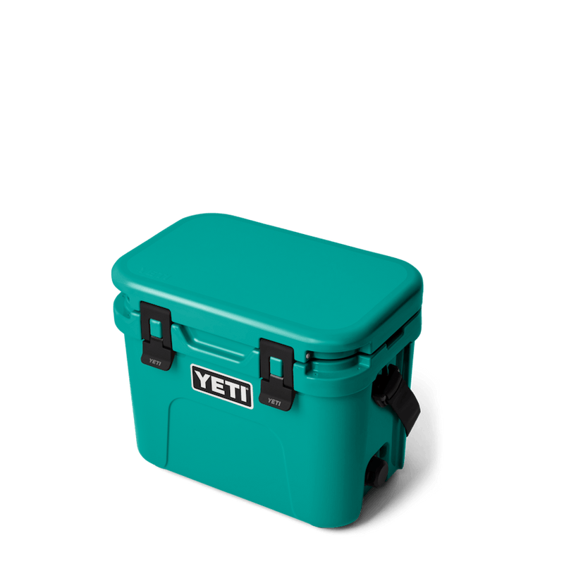 ROADIE® 15 HARD COOLER - AQUIFER BLUE