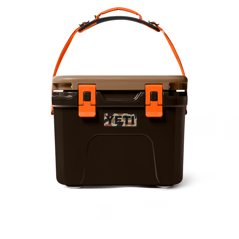 ROADIE® 15 HARD COOLER - WETLANDS/CAMO