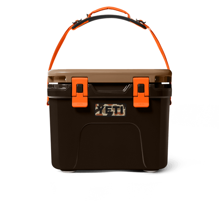ROADIE® 15 HARD COOLER - WETLANDS/CAMO