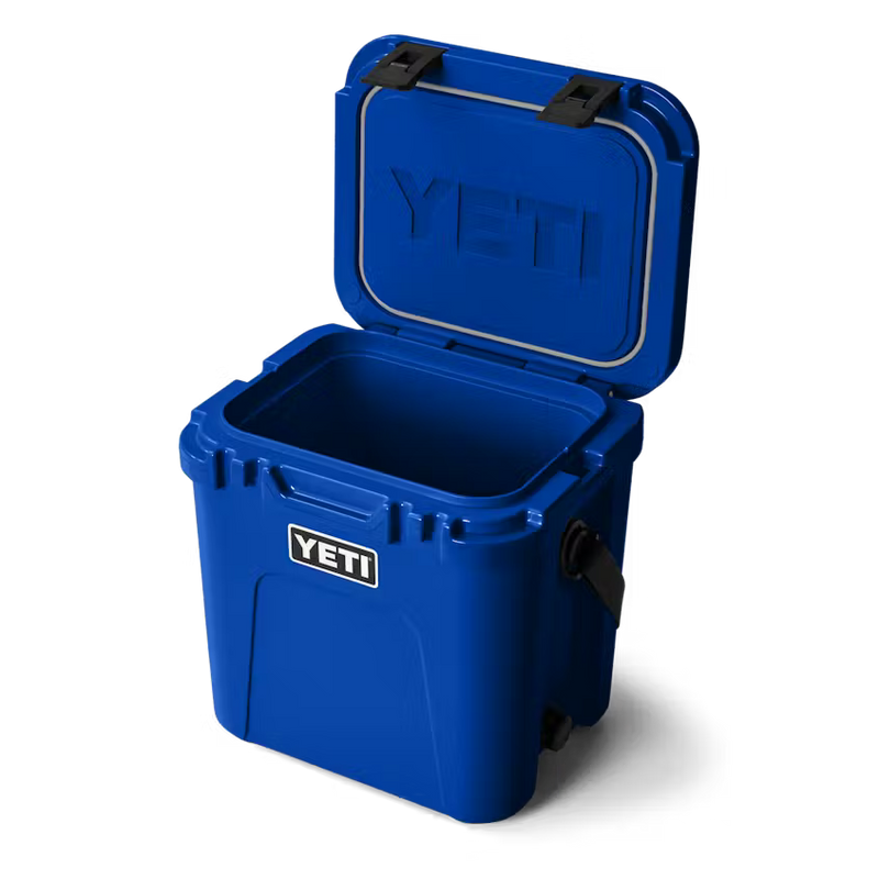 ROADIE® 24 HARD COOLER - ROYAL BLUE