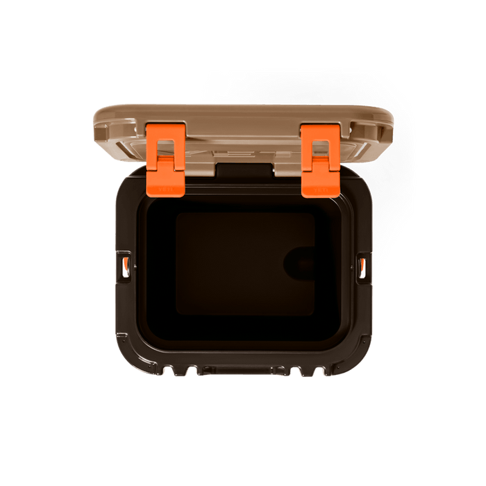 ROADIE® 24 HARD COOLER - WETLANDS/CAMO