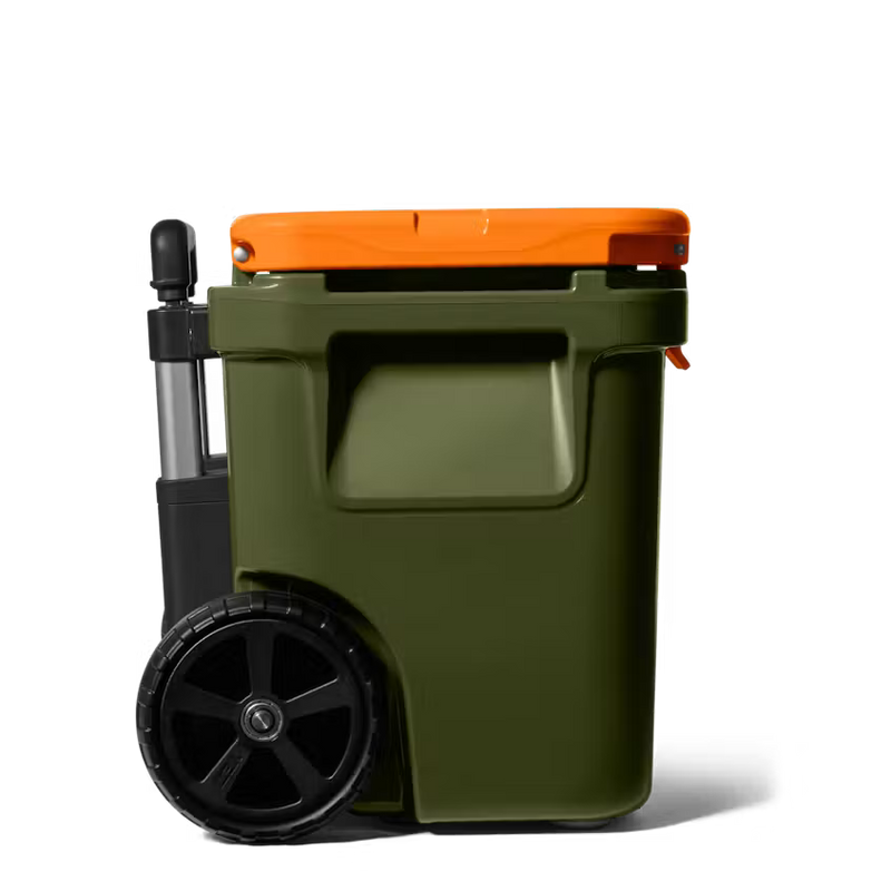 ROADIE® 32 WHEELED COOLER - OLIVE / KING CRAB ORANGE