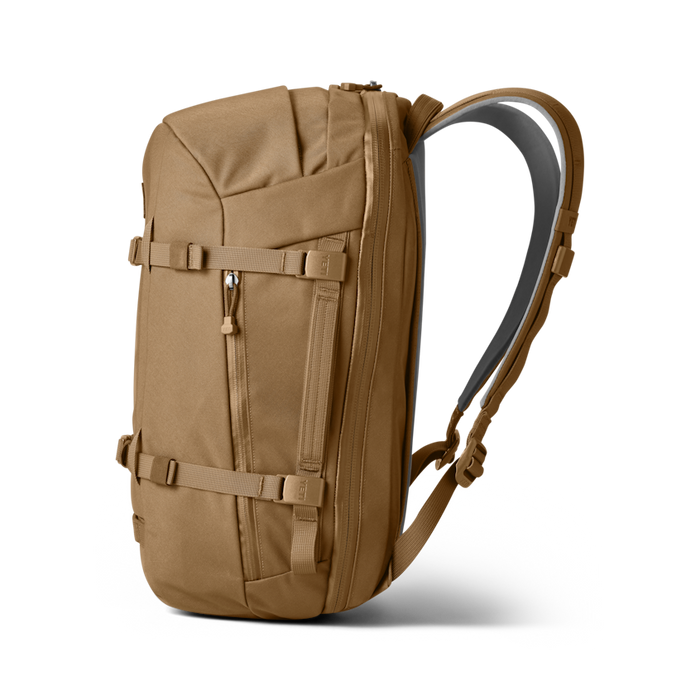 CROSSROADS® 35L BACKPACK - ALPHINE BROWN