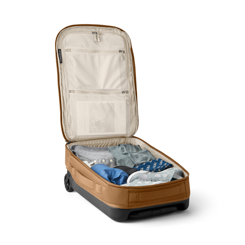 CROSSROADS® 22"/35L WHEELED LUGGAGE - ALPHINE BROWN