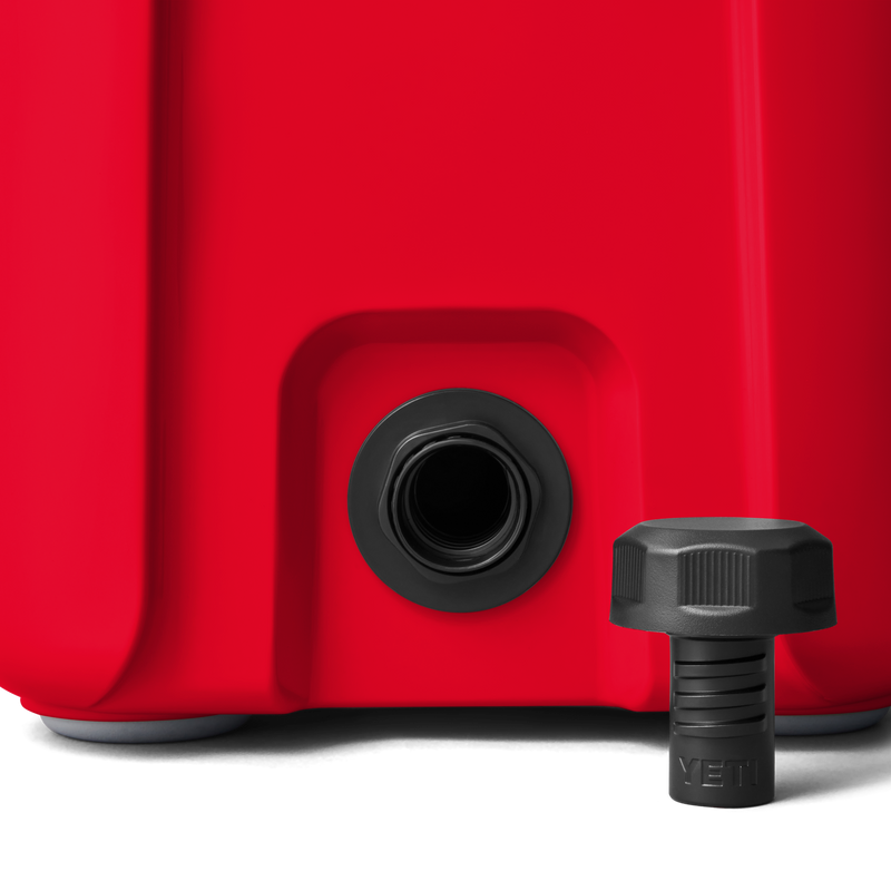 ROADIE® 15 HARD COOLER - RESCUE RED