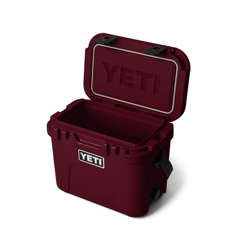 ROADIE® 15 HARD COOLER - WILD VINE RED