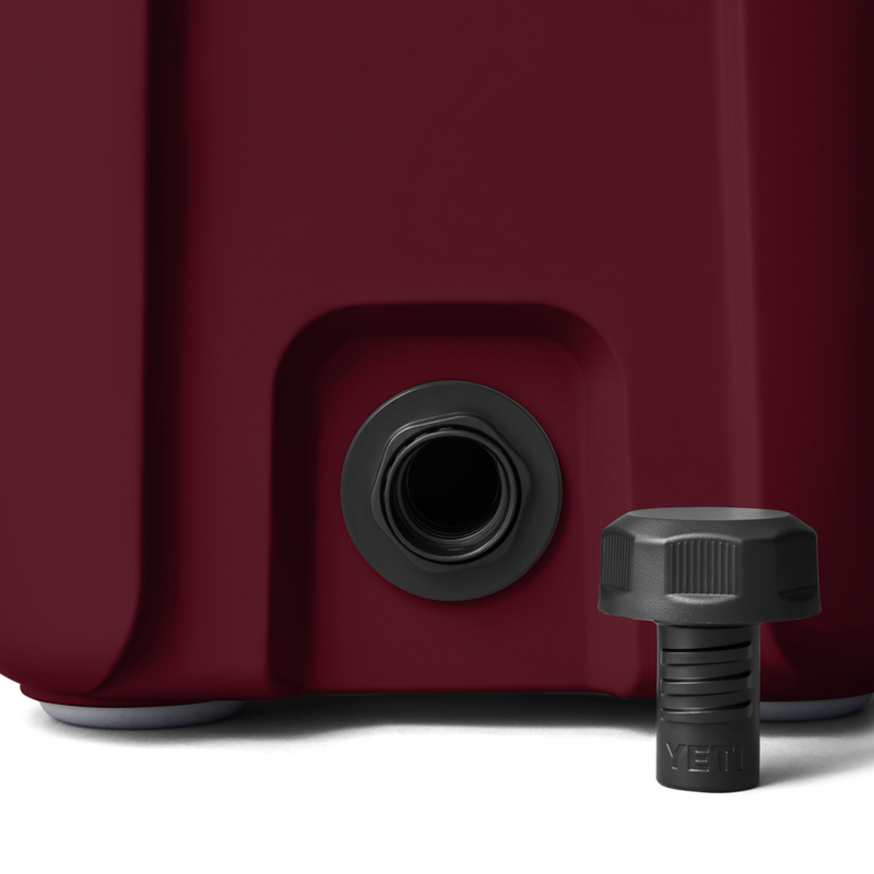ROADIE® 15 HARD COOLER - WILD VINE RED