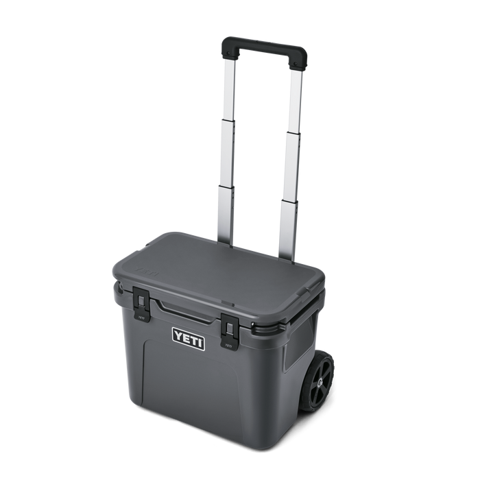 ROADIE® 32 WHEELED COOLER - CHARCOAL