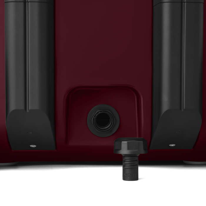 ROADIE® 32 WHEELED COOLER - WILD VINE RED