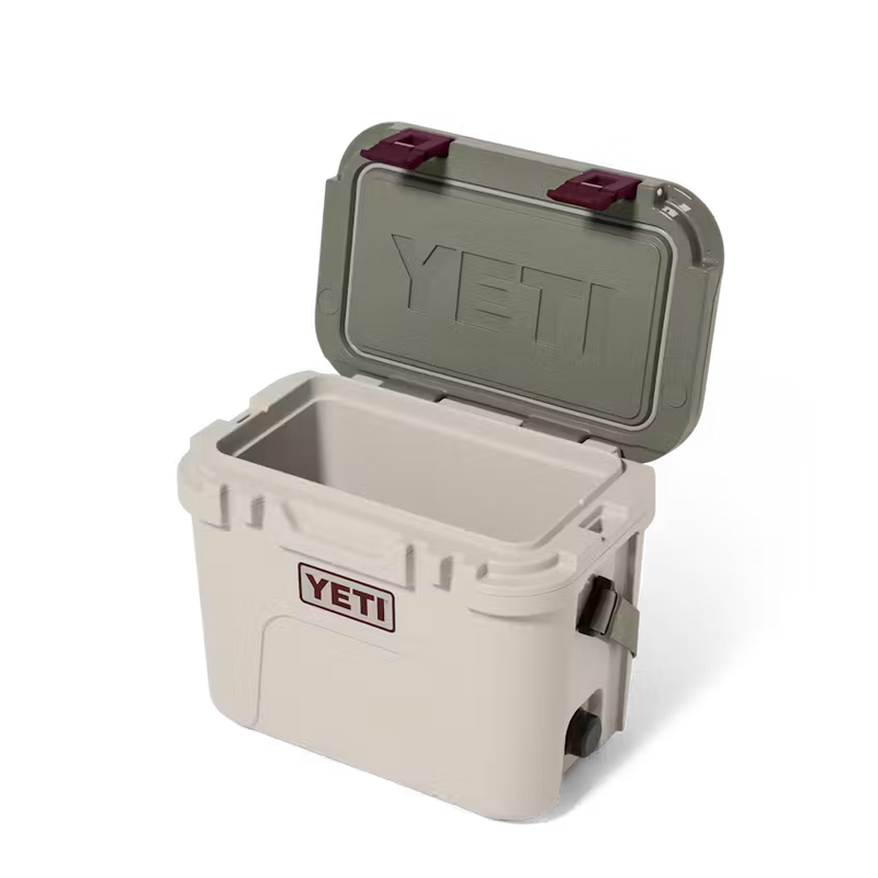 ROADIE® 15 HARD COOLER - ASPEN / PAMPA / VINE