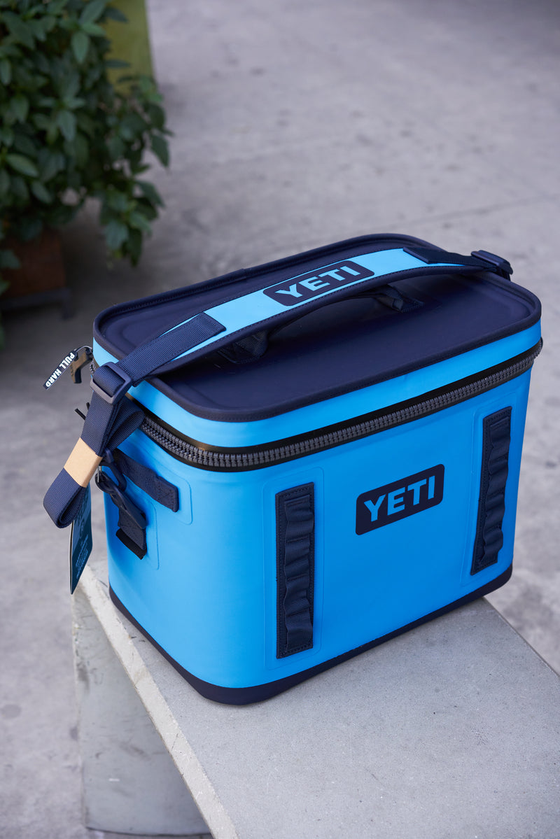 HOPPER FLIP® 18 SOFT COOLER - BIG WAVE BLUE