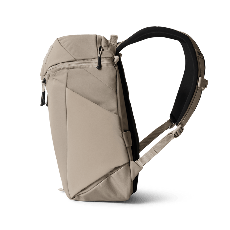 RANCHERO™ 18L BACKPACK - CAPE TAUPE